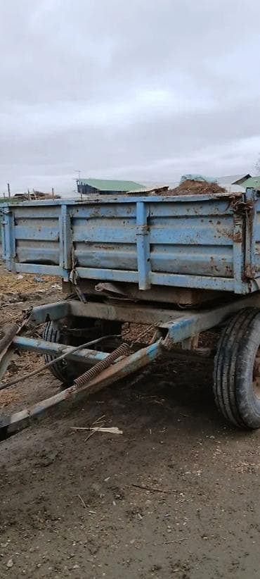 Motonəqliyyat: 2 eded qoşqudur yaxsı vezyetdedi hec birinin seneti yoxdur qiymeti her — 6