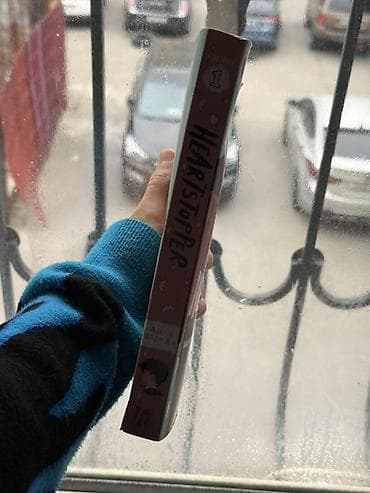 berserk manga: Məhsul: Heartstopper – Volume 1 (İngilis dilində qrafik roman) — 2