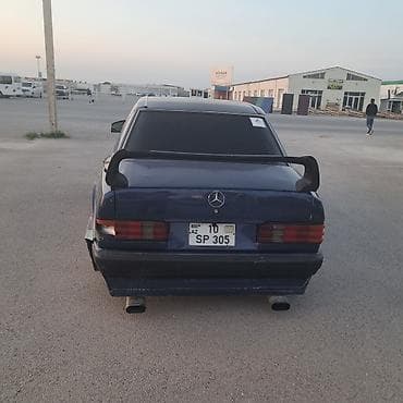 tap az mercedes 190: Mercedes-Benz 190 (W201): 2.5 l | 1993 il Sedan — 2