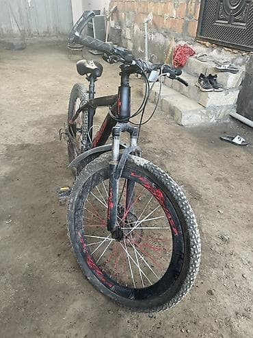 Hərşeyi işləyir qabağ təkəri partlayıb sadəcə təcili satılır — 1