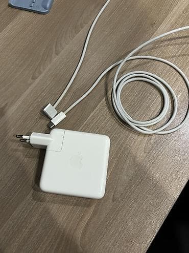 macbook 16 pro: Orijinal Apple 67W adapter və MagSafe kabeli satılır. MacBook Air M4 — 1