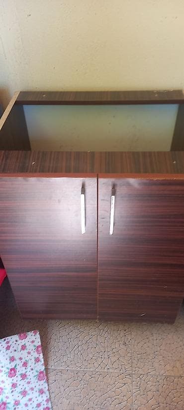 kuxna skafi: Dolab — 1