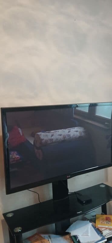 109 ekran tv: TELVİZOR:ALT İLƏ BƏRABƏR [MODEL]:LC: [EKRAN]:109; RƏNG[QARA] — 5