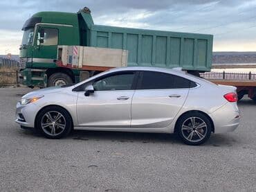 chevrolet cobalt necə maşındır: Chevrolet Cruze: 1.4 l | 2018 il 185000 km Sedan — 2