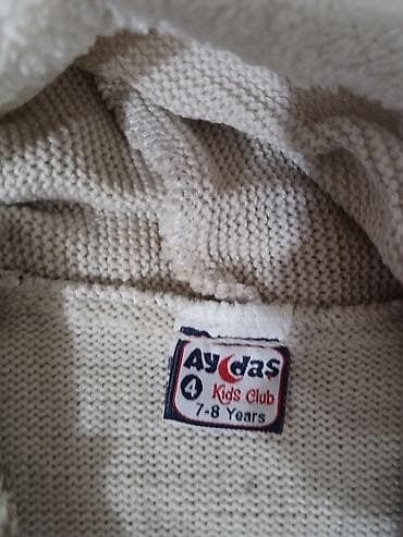 dest geyimler: Tezedi 6yas. 6-10yasa basqa geyimler var — 2