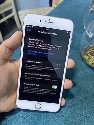 iphone qiymət: IPhone 8 Plus, Qızılı, Barmaq izi — 6
