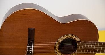 Velosiped ehtiyyat hissələri: Flamenco Gitara El işi ispan gitarasıdır. Uzun iller istifade olunub — 1