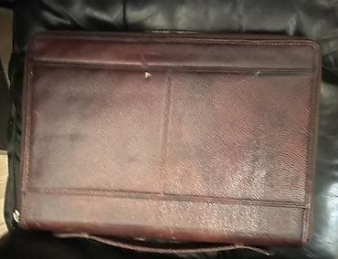 Qəhvəyi rəngli dəri portfel/organizator, xaricdən alınıb. Az istifadə