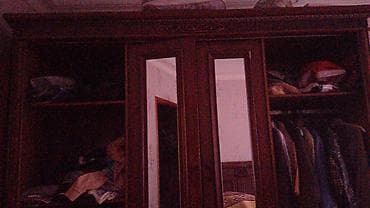 İşlənmiş, 4 qapılı, Güzgülü, Qəhvəyi, Taxta, Açılan, Düz dolab