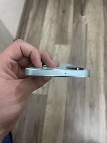 telfonu: Telefon pakobka şəkildə alınmışdı,telefon əldən düşübdü və nasaz — 4