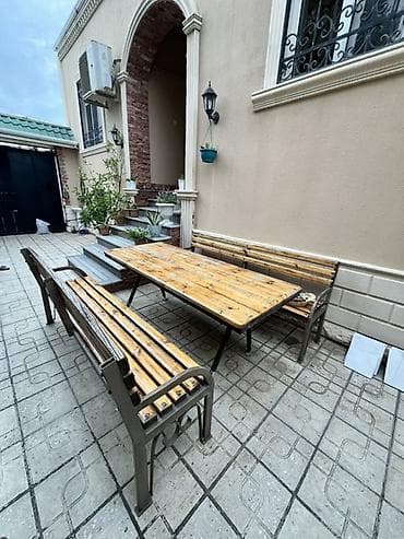 giris qapi: Açıq havada istifadə üçün masa və skamya dəsti - Tərkib: 1 ədəd böyük — 2