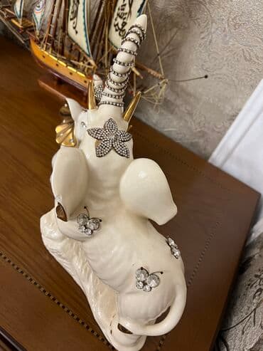 farfor fiqurlar: Fil suviner ana bala farfordu hec bir problemi yoxdur — 4