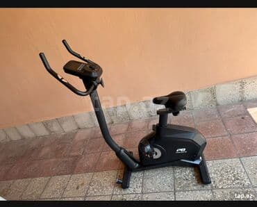 Maskalar, eynəklər: Bu məşq velosipedi evdə məşq etmək üçün nəzərdə tutulmuşdur. Qara — 1