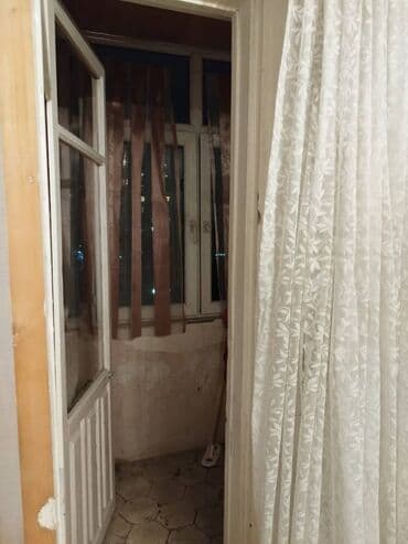 məhlə evi: Bakı, 2 otaqlı, Köhnə tikili, m. Xalqlar Dostluğu, 55 kv. m — 11