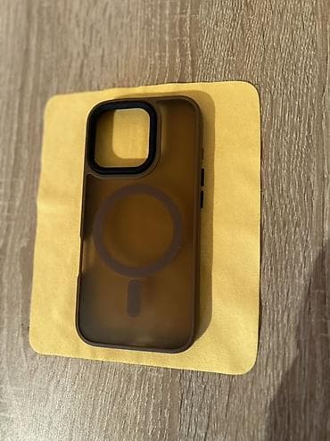 kondisioner sekilleri: IPhone 16 Pro case 4 model şəkildə göründüyü kimi MagSafe — 3