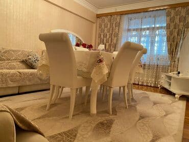 9 ci mikrorayon satilan evler: Bakı, 3 otaqlı, Köhnə tikili, m. Qara Qarayev, 82 kv. m — 2