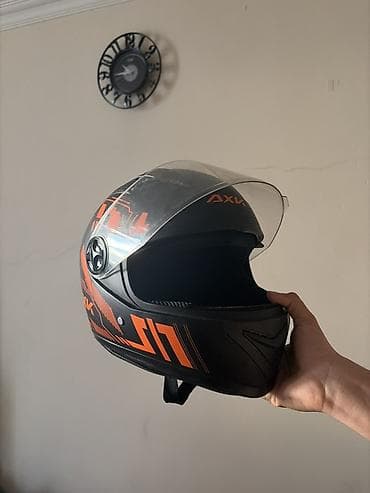 kasklar: Salam kaska yenindir və təmizdir cəmi 9gün istifade olunub real — 3