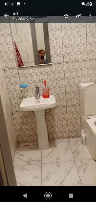 Şuşanın görkəmli yerində 2 otaqli hər şəraiti olan ev günlük kirayə — 1