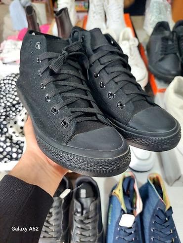 ketalar: Qara yüksək boğazlı krossovkalar - Rəng: Tam qara (üst, bağ, yan — 3