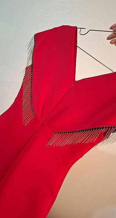 tap az smart saatlar: Ziyafət donu . 1cə dəfə geynilib. 42 ölçü — 4