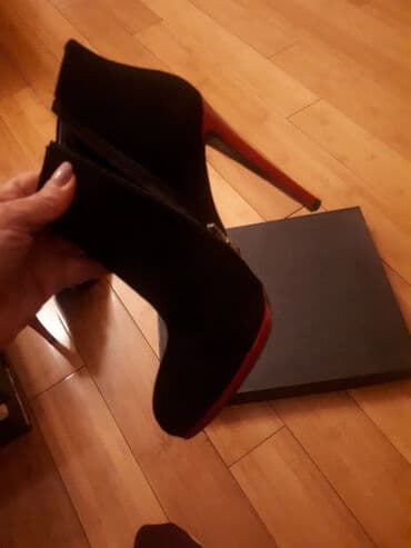 Botinka və botilyonlar: Ölçü: 38, rəng - Qırmızı, İşlənmiş — 1