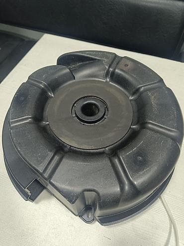 Колонки и сабвуферы: Bose subwoofer (orijinal Mazda hissəsi) - Model/Part nömrəsi: K123 66 — 2