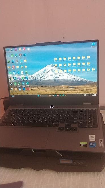 pad 7: Lenovo LOQ, 15.6 ", Intel Core i7, 1 TB — 5