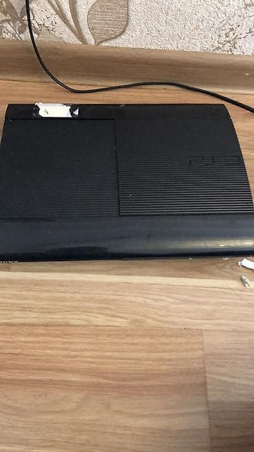 Sony PlayStation 3 Super Slim oyun konsolu Xüsusiyyətlər: - Model at lalafo.az Sony PlayStation 3 Super Slim oyun konsolu Xüsusiyyətlər: - Model