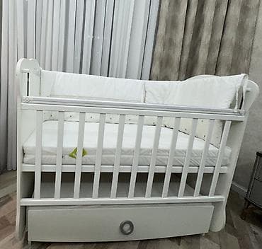 Uşaq mebeli: Oğlan və qız üçün, Dördbucaq, Beşik, Dəst ilə, Matras ilə, Yellənmə mexanizmsiz — 1