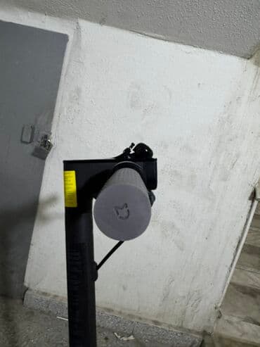 2 cı el elektrikli scooter: İşlənmiş Elektrik samokat 8", 351 - 500 Vt, 16 - 25 km/s, Ödənişli çatdırılma, Ünvandan götürmə — 5