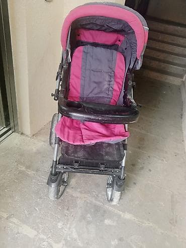 Çıxarılmayan beşikli araba, Cins: Qız