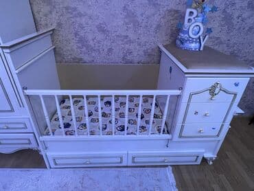 bir yaş tortları: Oğlan və qız üçün, Yeni, Beşik, Matras ilə — 2