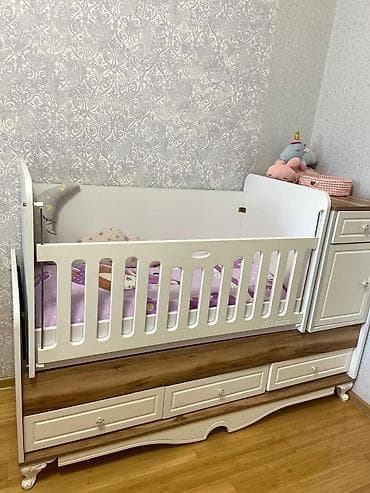 taxta komod: Uşaq çarpayısı – kombinə edilmiş beşik və komod - Model: klassik — 2