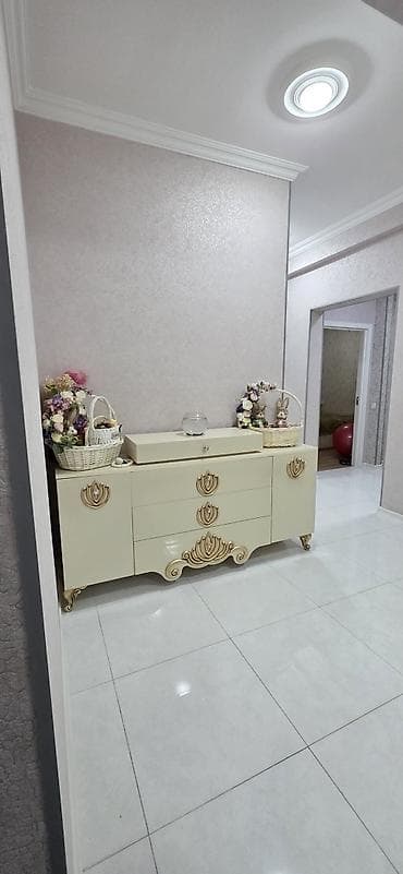 kunc divan desti: Divan — 2