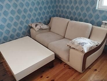 divan olcusu: Mebel dəsti – 3 hissə - 3 yerlik divan - 1 yerlik geniş kreslo - — 2