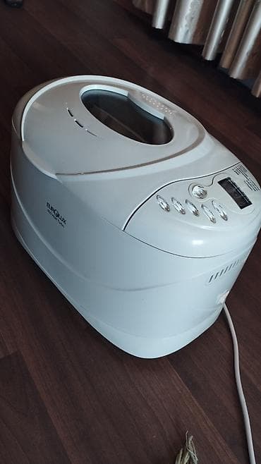 corek biwiren: Eurolux EU-BM2701 çörəkbişirən - Güc: 800 Watt (Turbo) - Yuxarı — 1