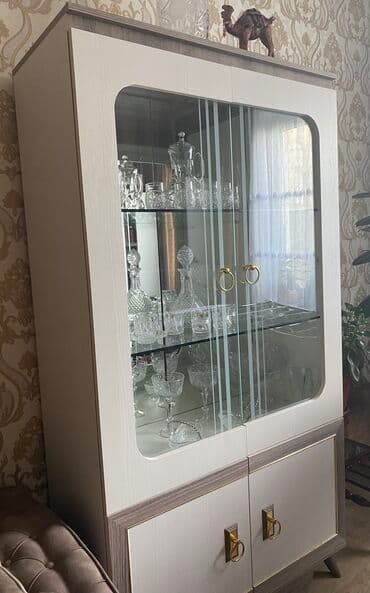 Açılan, Düz dolab, Servant lalafo.az -da Açılan, Düz dolab, Servant