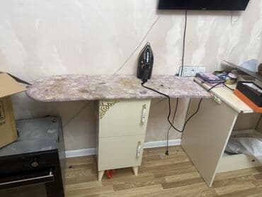 Məişət əlcəkləri: Qatlanıb-açılan ütü masası və şkaf modulu - Üst hissə: yumru uclu — 2