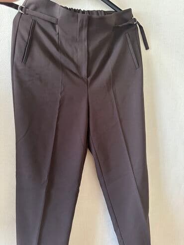 Qadın şalvarları: Marka Love my body 
Türkiyə 
Yenidir 
Qiyməti 30 — 2