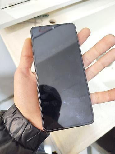 honor telefon: Smartfon - Tam ekranlı, nazik çərçivəli dizayn - Ön kameraya sahib — 1