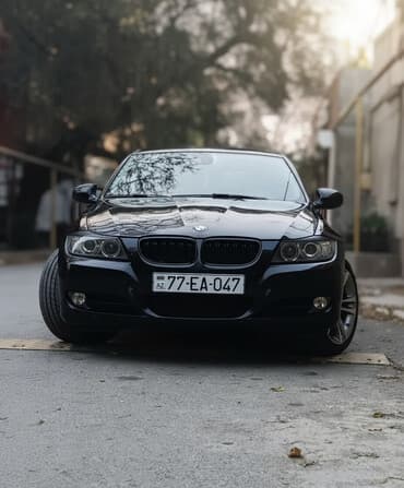 niva şekilleri: BMW 3 series: 2 l | 2010 il Sedan — 1