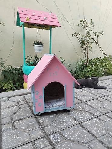 heyvan döşəyi: Taxtadan hazırlanmış və suya davamlı boya ilə boyalanmış pişik yuvası — 1