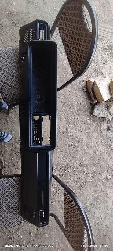 Sükan hissəsi: Lada klassik modellər üçün orijinal ön panel (torpedo) - Marka/model — 1