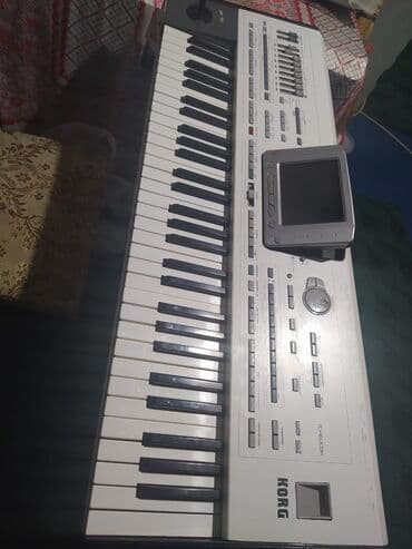 azerbaycan dili dim cavablari: Sintezator, Korg — 11