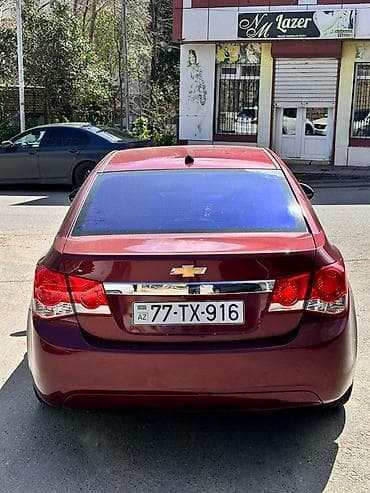 masin satisi: Chevrolet Cruze sedan - Kuzov: sedan, bordo rəng - Mühərrik: benzin — 2