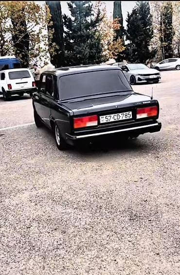 17 sadə: VAZ (LADA) 2107: 1.6 l | Sedan — 3
