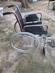 Yerimək üçün arabalar, çəliklər, əsalar, rollatorlar: Əlil arabası satılır — 1