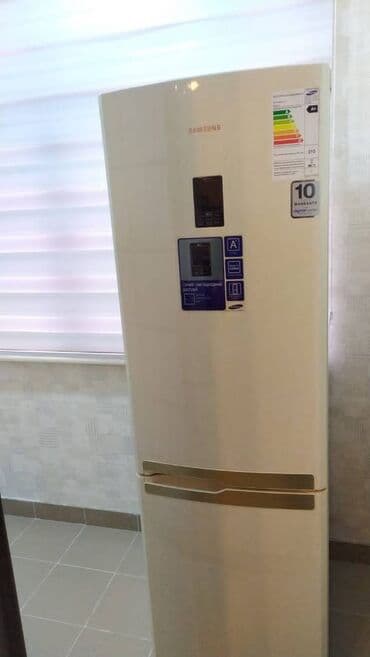 снять квартиры в баку: 28 may metrosunun yaxınlığında serq bazarina yaxin 17 mertebeli — 6