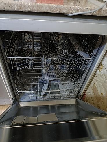 bosh qabyuyan: Qabyuyan maşın Bosch, Tam qabaritli (60 sm.), Ayrıca dayanan — 2