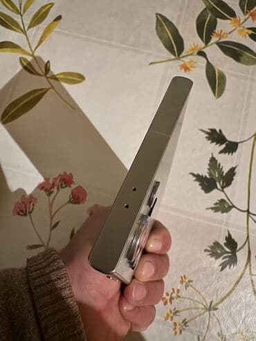 tankda bir paltaryuyan maşını al: Samsung Galaxy S24 Ultra, 256 GB, rəng - Qızılı — 5